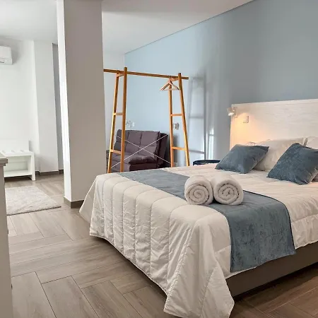 Vila Nova En-suite Luxury, Private Pool, Sea View *