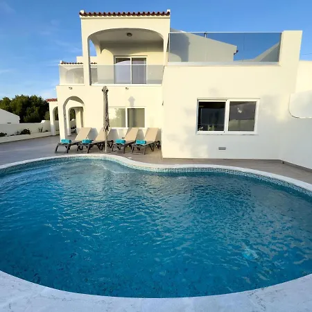 Nova En-suite Luxury, Private Pool, Sea View Vila